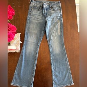 American Eagle Kick bootcut low rise jeans size 6 short